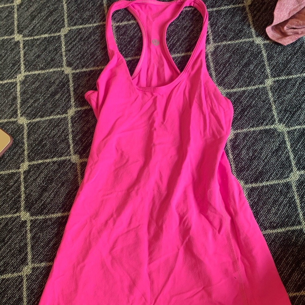 Lululemon tank top